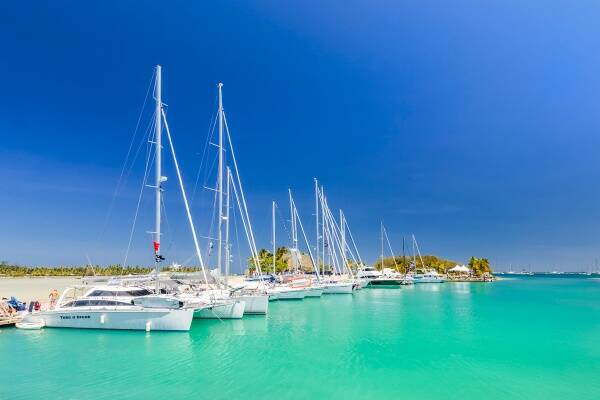 Yachts at Musket Cove